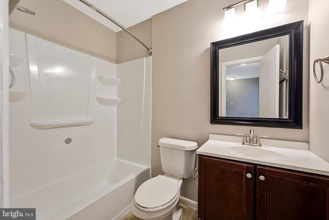 Building Photo - 11069 Saffold Way