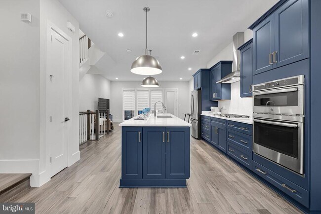 Building Photo - 147 Prairie Ln