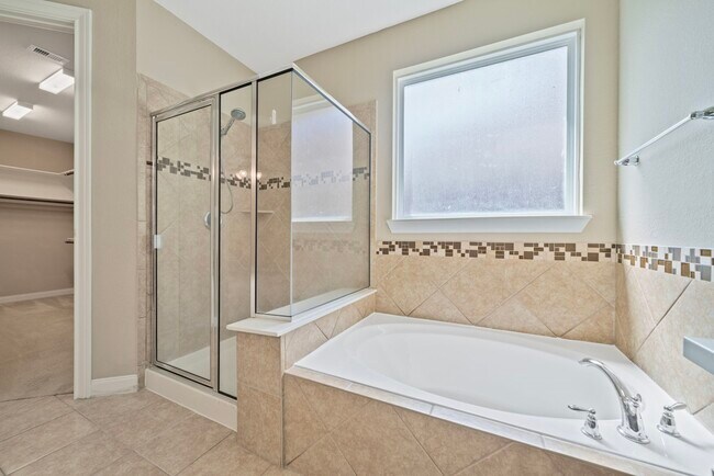 Building Photo - 22523 Birch Ridge Meadow Dr