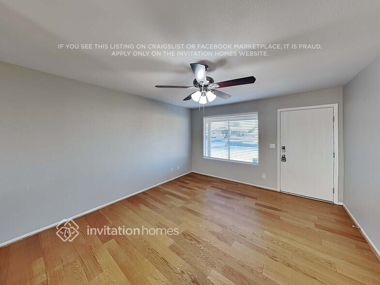 Building Photo - 6603 W Phelps Rd