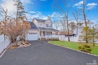 Building Photo - 28 Moriches-Middle Island Road
