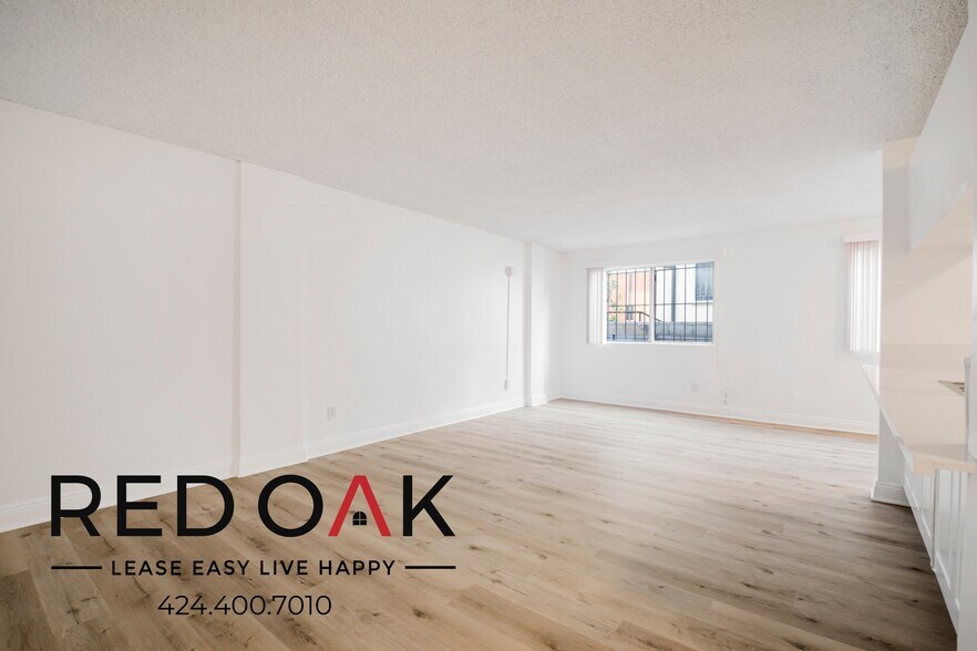 Building Photo - 1500 S Gramercy Pl