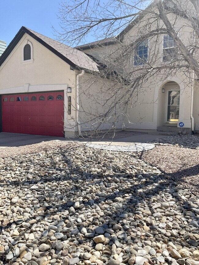 Building Photo - "Spacious 3-Bed with bonus room Sanctuary with 2.5 Baths in Fountain, CO – Your Serene Retreat Aw...