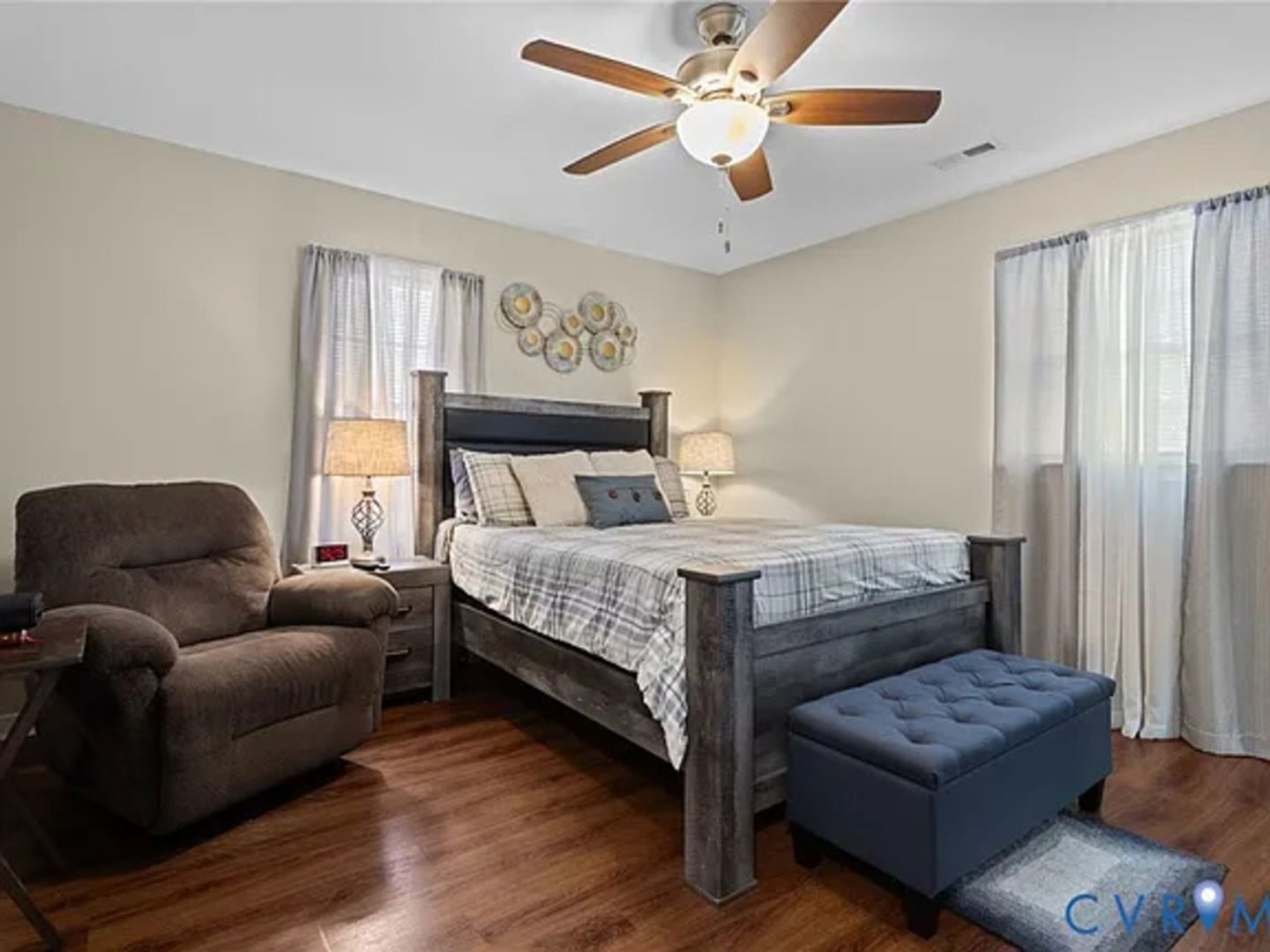 Building Photo - 2005 Dublin St