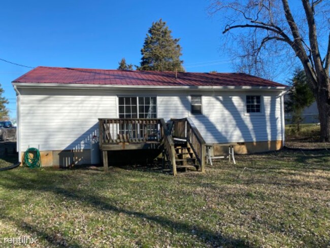 Building Photo - 3 br, 1 bath House - 315 Wheeler Ave