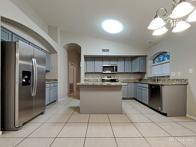 Building Photo - 1805 N 127th Dr