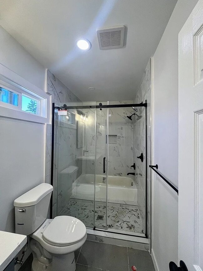 Building Photo - Kennydale 2-bedroom home