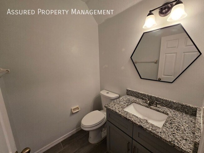 Building Photo - 2048 Cypress Bay Blvd