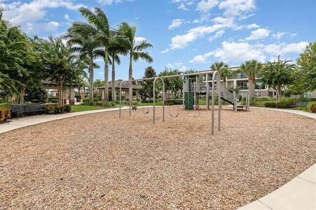 Building Photo - 10266 Beechwood Ln