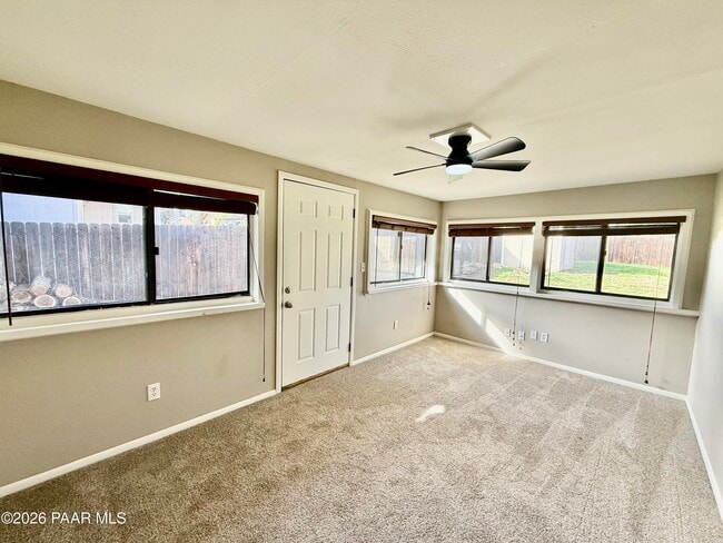 Building Photo - 1968 Sycamore Dr