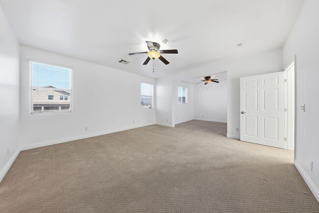 Building Photo - Luxury Golf Resort Living in Guard-Gated Tuscany – Henderson