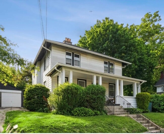 Building Photo - 222 Lorraine Ave