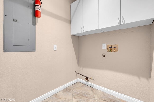 Building Photo - 9415 S Westwind Rd