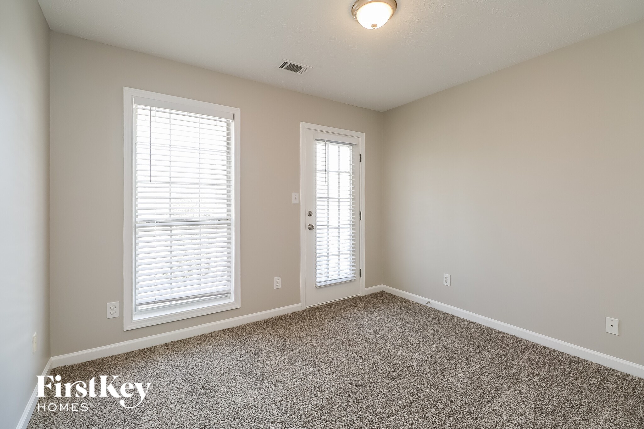 Building Photo - 107 Sweetbriar Walk