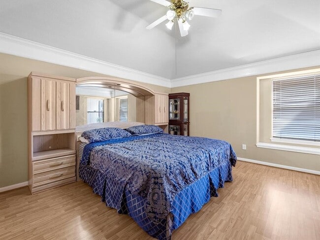 Building Photo - 3807 Addicks Clodine Rd