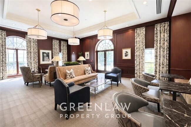 Building Photo - 195 14th St NE