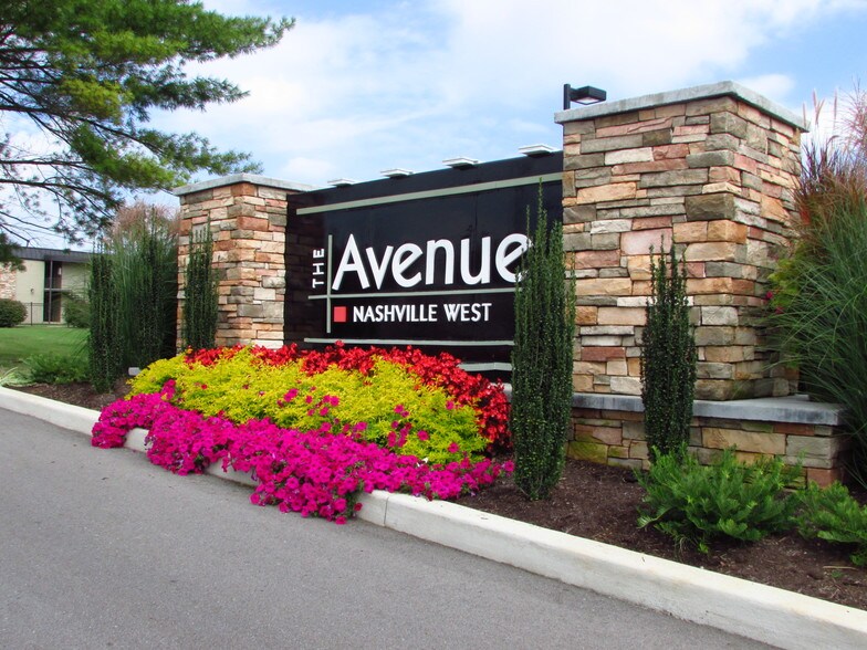 The Avenue Nashville West 6680 Charlotte Pike Nashville TN 37209