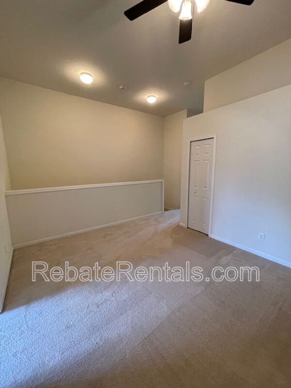 Building Photo - 13475 Stone Pond Dr