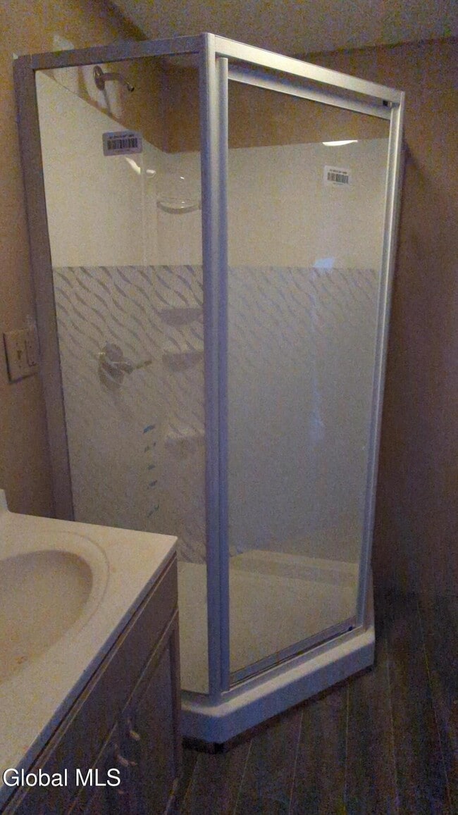 Building Photo - 75 Park St