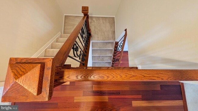 Building Photo - 33 Badger Gate Ct