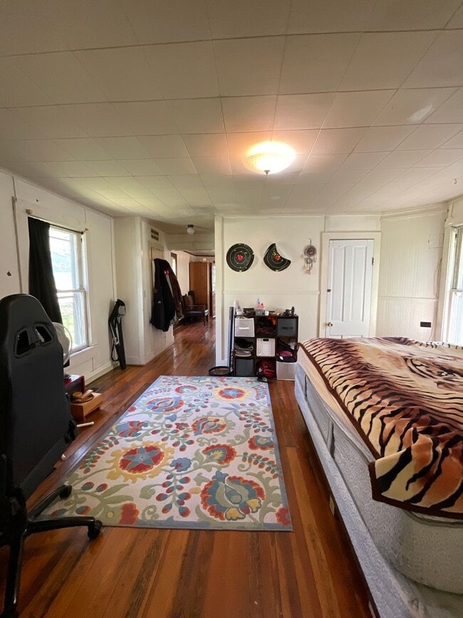 Building Photo - 1306 S Grant St