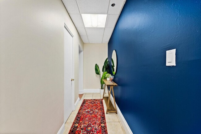 Building Photo - 60-62 Boylston Street-SI ID1240414P