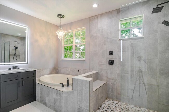 Building Photo - 14446 Mirabelle Vista Cir
