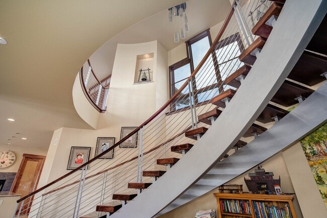 Building Photo - Expansive Home in Secluded Neighborhood in Northern Colorado!