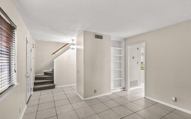 Building Photo - Live Where Convenience Meets Comfort in La...