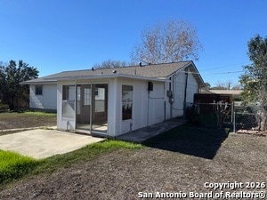 Building Photo - 8816 Oakbrook St