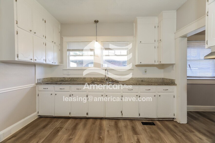 Building Photo - 2804 20th Place Ensley