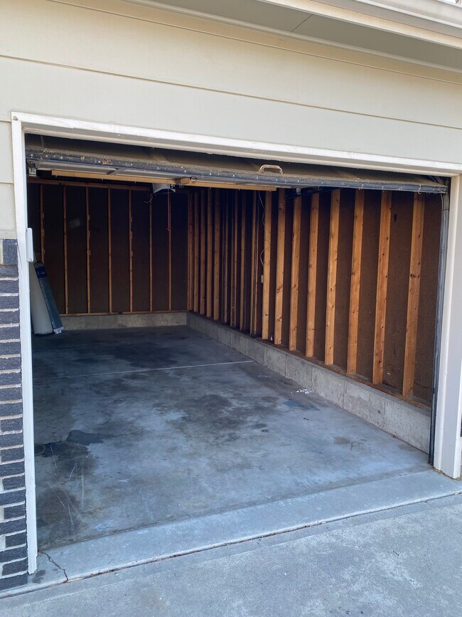 Building Photo - 1537 Edora Road