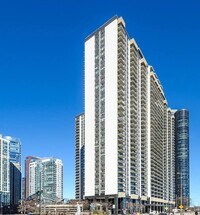 Building Photo - 400 E Randolph St