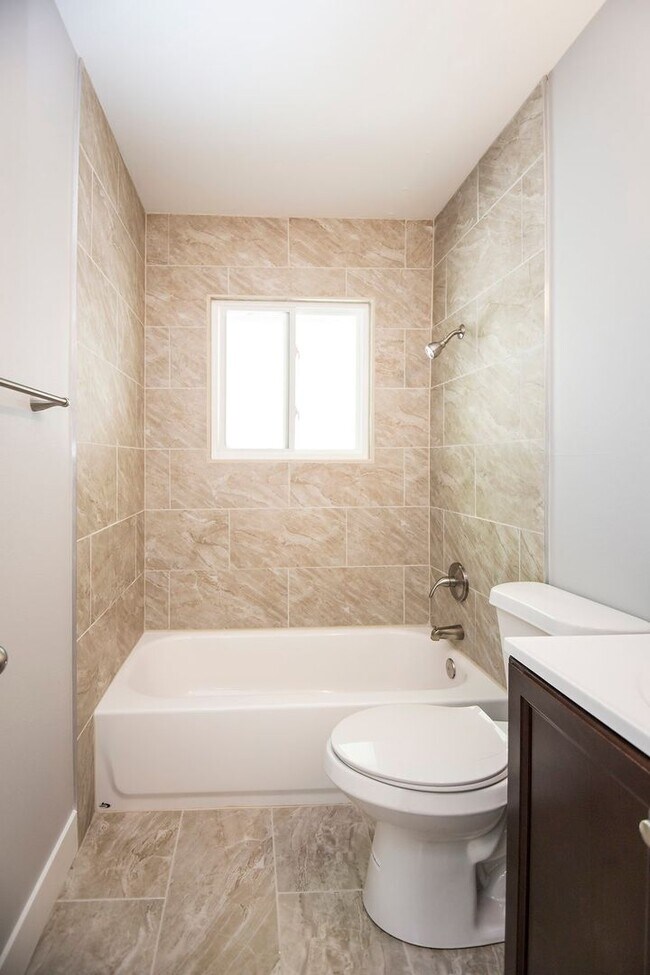 Building Photo - 2809 Stanford Rd