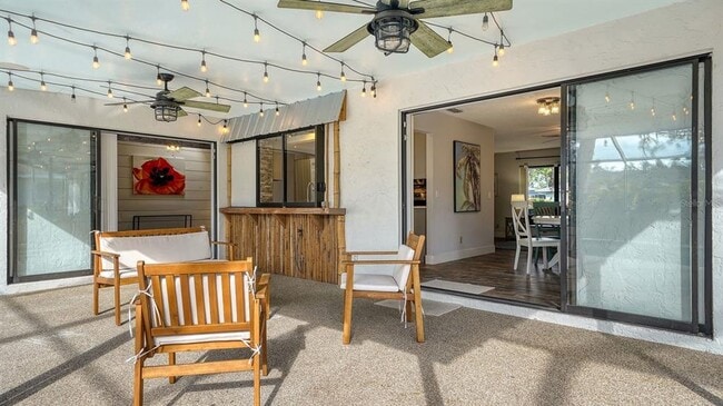 Building Photo - 2291 Pine View Cir