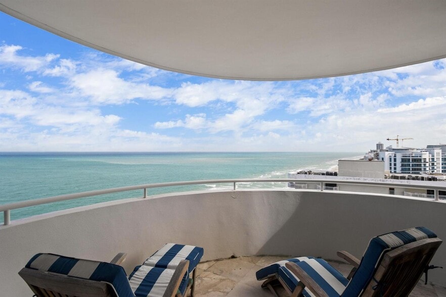 Building Photo - 6301 Collins Ave
