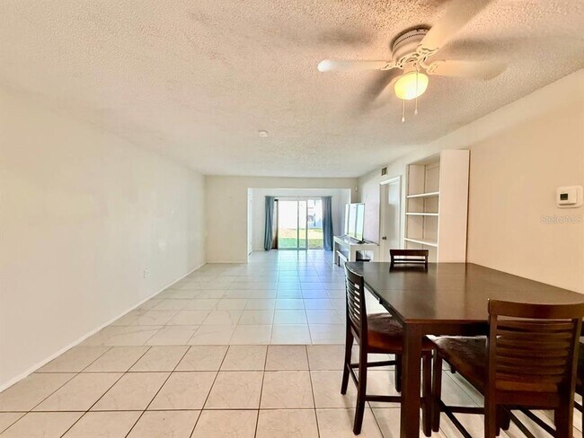 Building Photo - 7560 92nd St