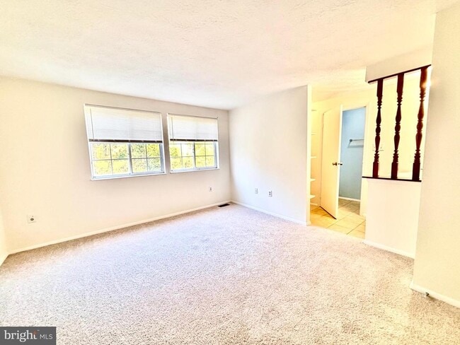 Building Photo - 6226 Hillside Rd