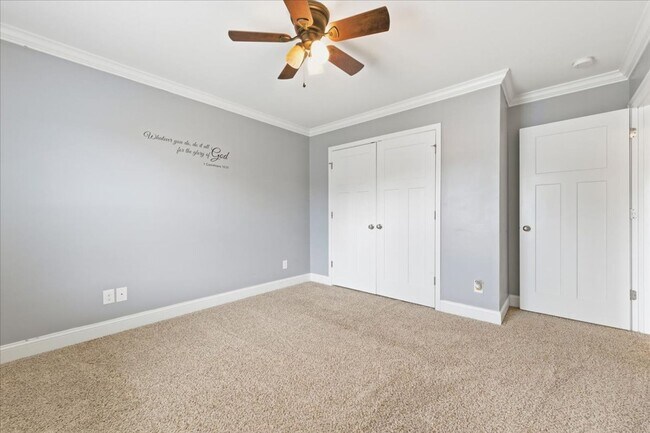 Building Photo - Welcome to Your Ideal Home: Where Luxury a...