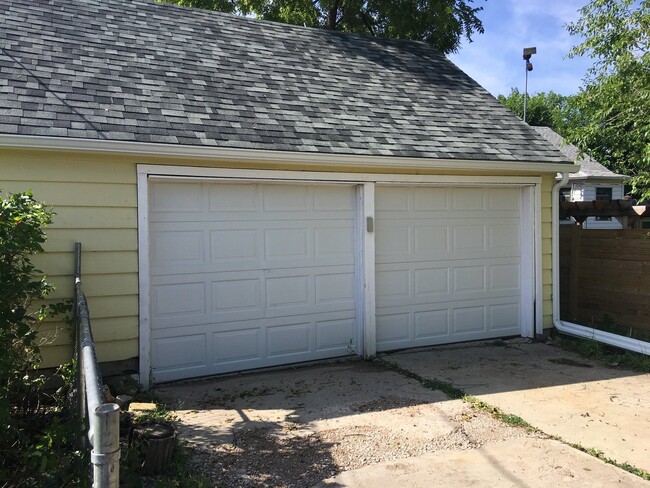 Building Photo - Beautiful, Unique 4 Bedroom Home for Rent