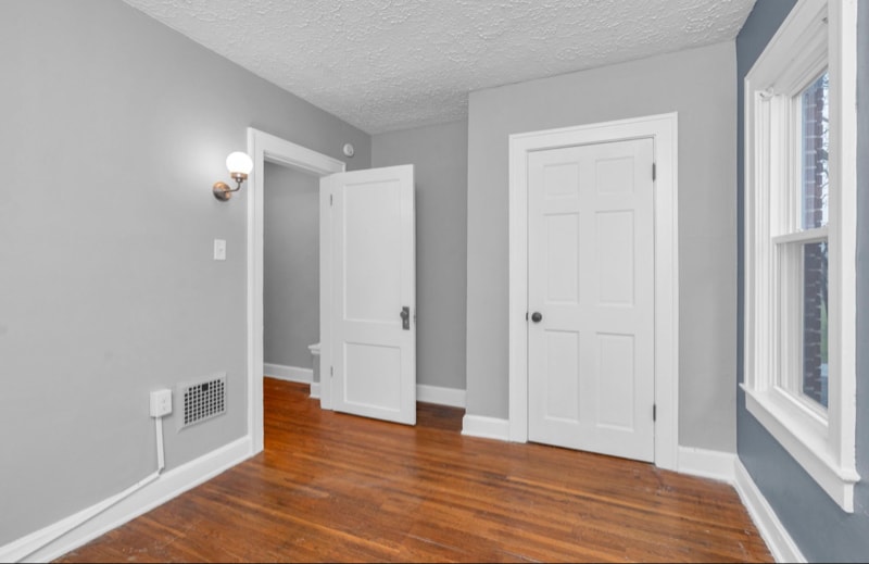 Building Photo - 1479 Bryden Rd