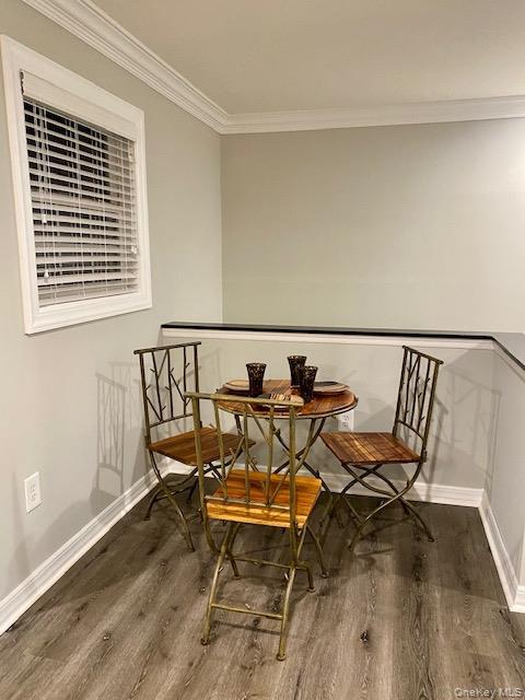 Building Photo - 270 Adams Way