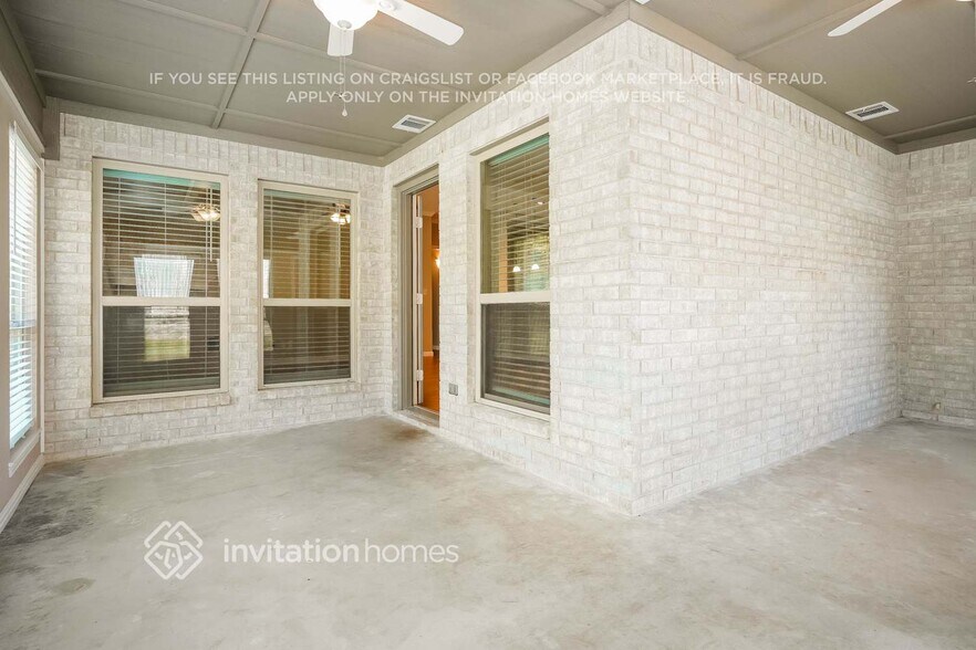 Building Photo - 2321 Trace Ridge Dr