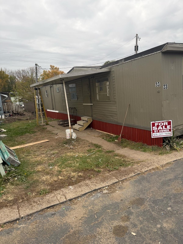 Building Photo - 2825 SE 14th St