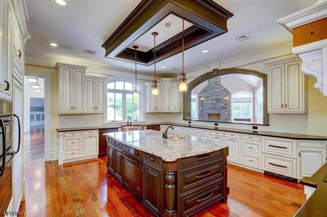 Building Photo - 318 Franklin Rd