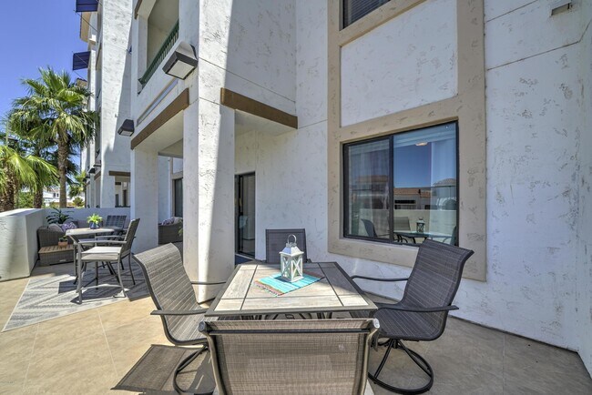 Building Photo - 2511 W Queen Creek Rd
