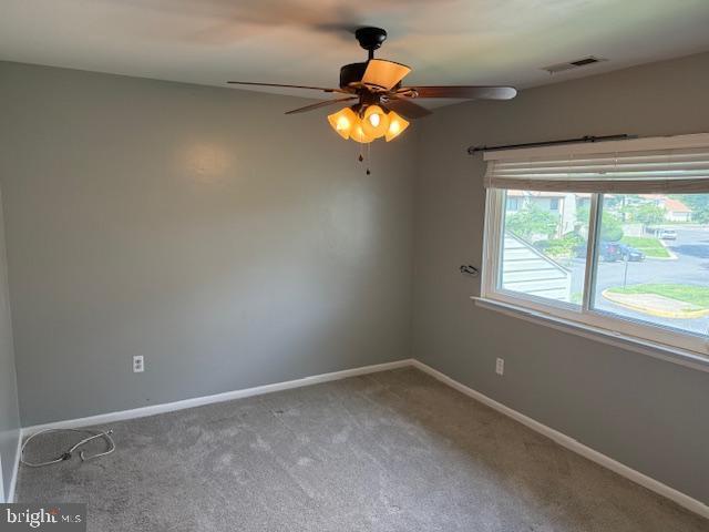 Building Photo - 28-B E Daisy Ln