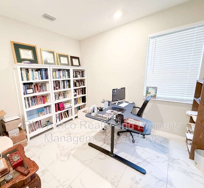 Building Photo - 2573 Village Lakes Blvd