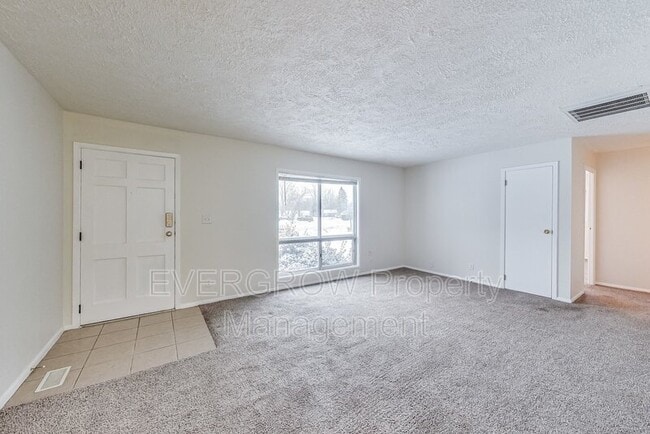 Building Photo - 3626 Ireland Ct