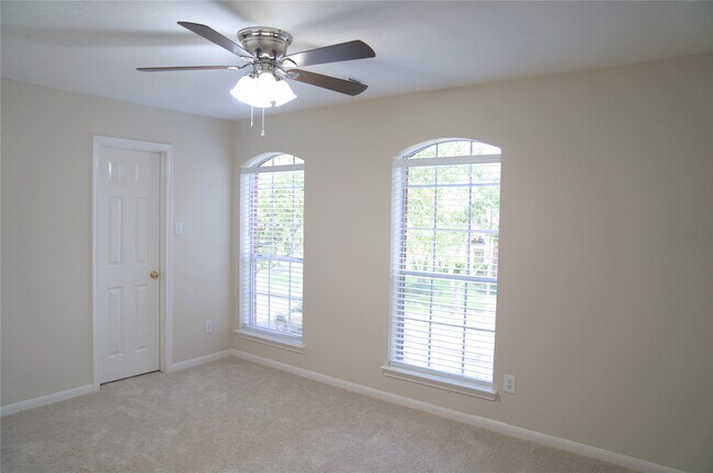 Building Photo - 4107 Amber Trace Ct